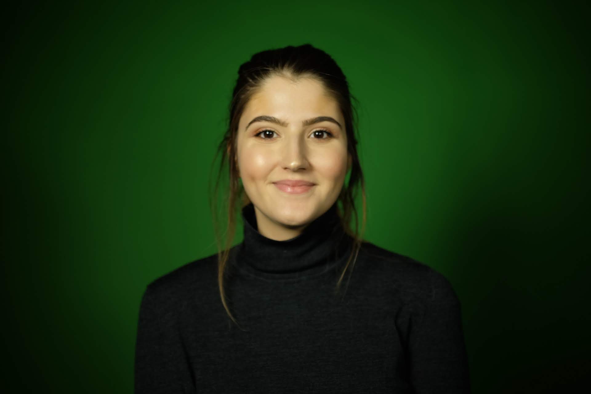 Adelaida Zaim_profile pic